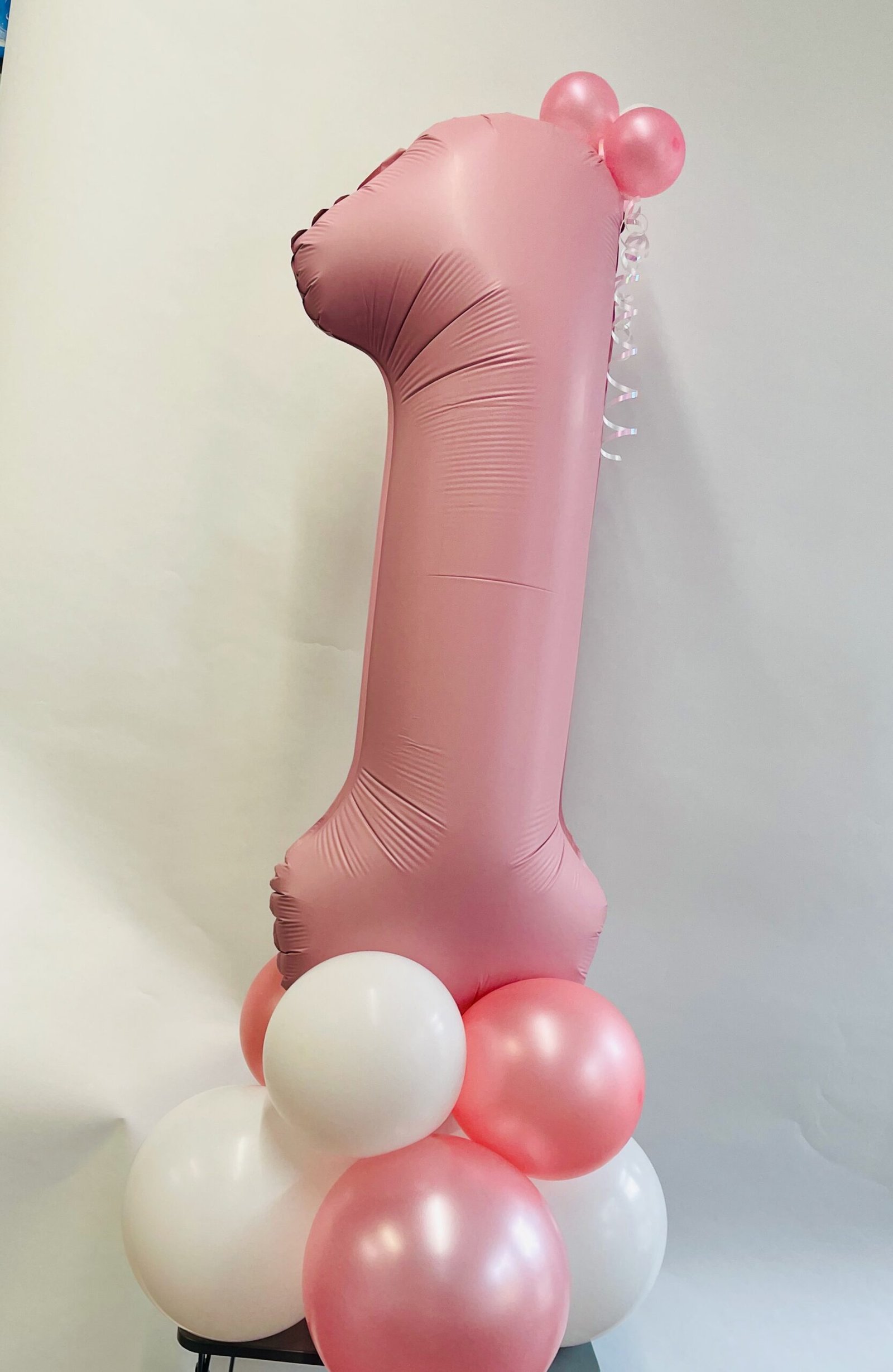 1st Birthday Centrepiece Balloon Stack - Image 7